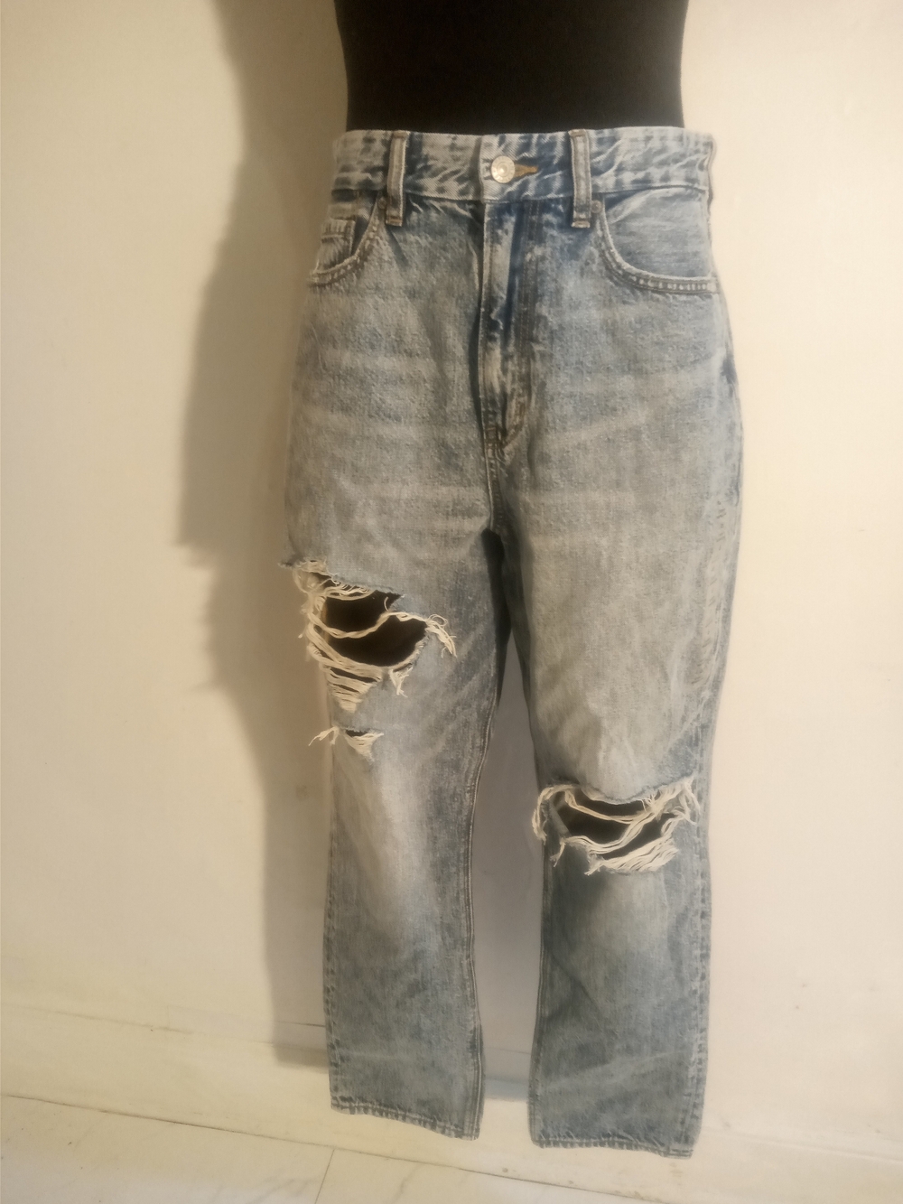 American Eagle Outfitters Light Blue Distressed Women's Boot Cut Jeans